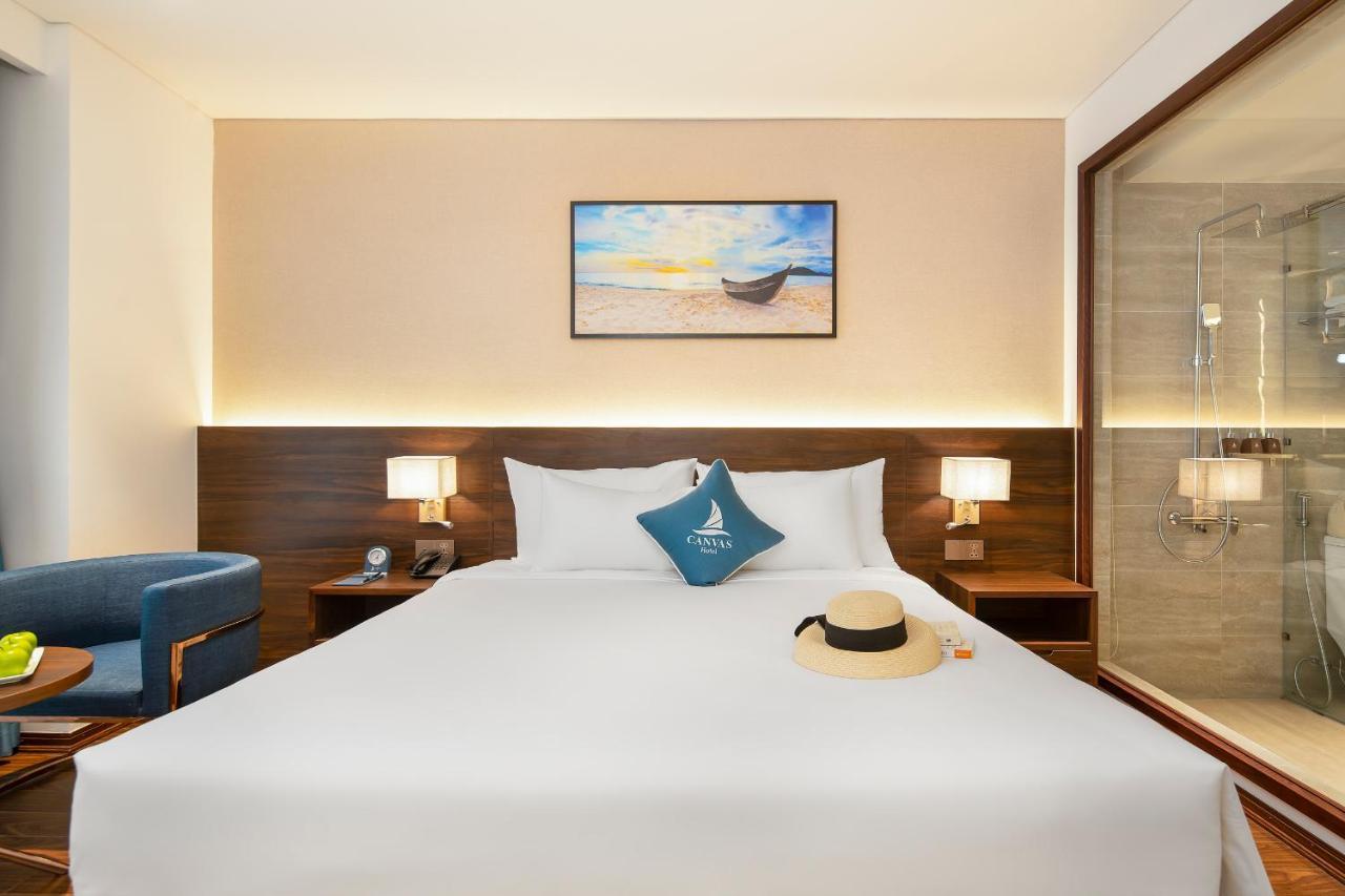 Canvas Danang Beach Hotel Bagian luar foto