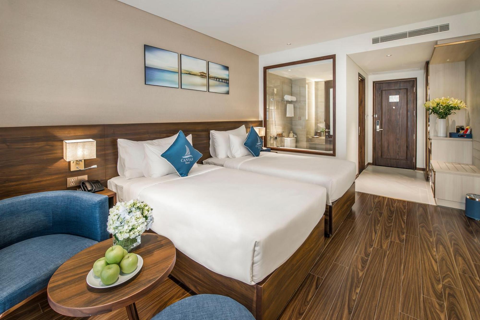 Canvas Danang Beach Hotel Bagian luar foto