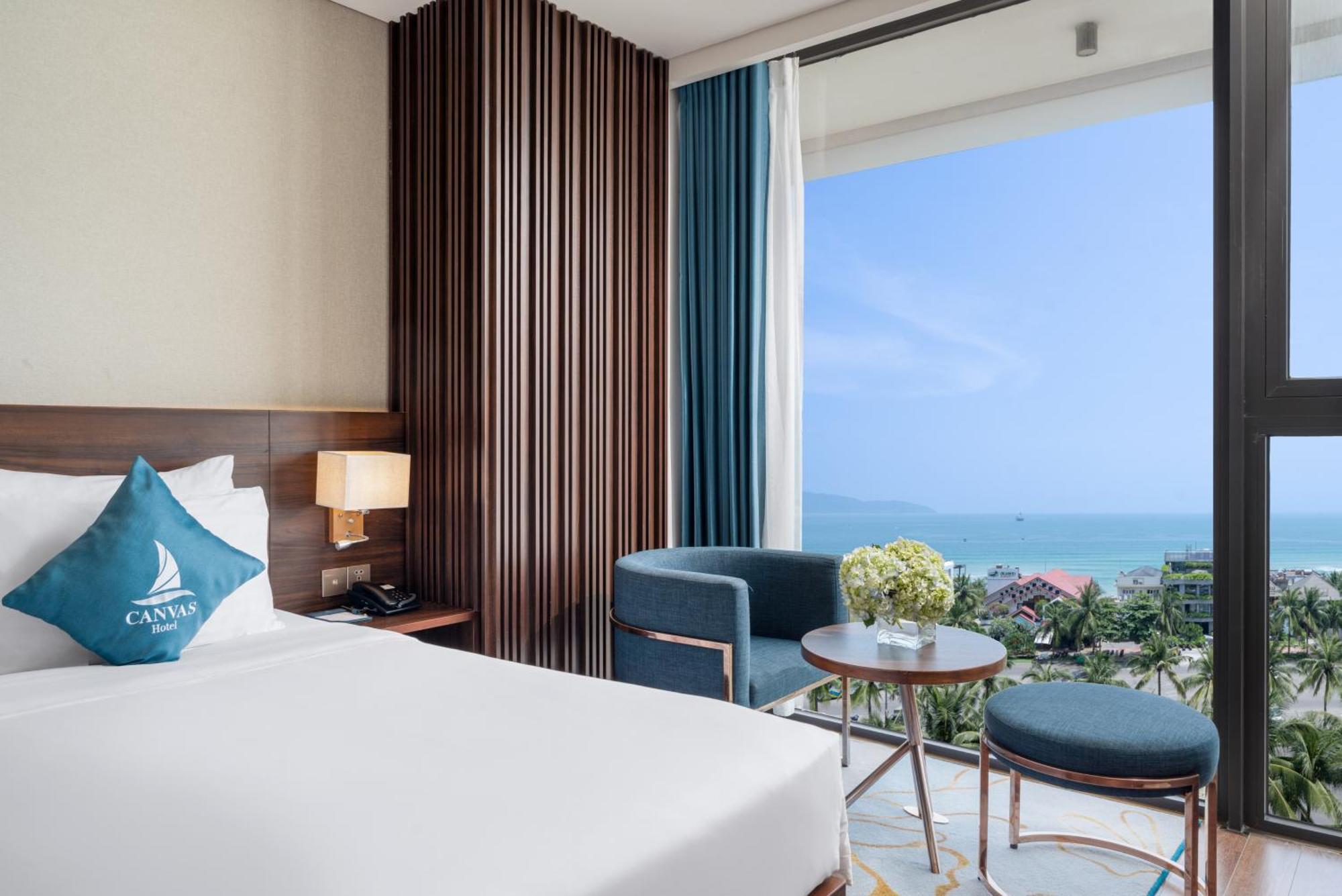Canvas Danang Beach Hotel Bagian luar foto